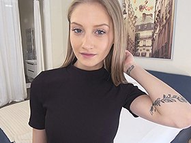 ［発掘］東欧の炉利 白人ブロンド華奢貧乳の超絶美少女Tちゃん サンプル動画サムネイル